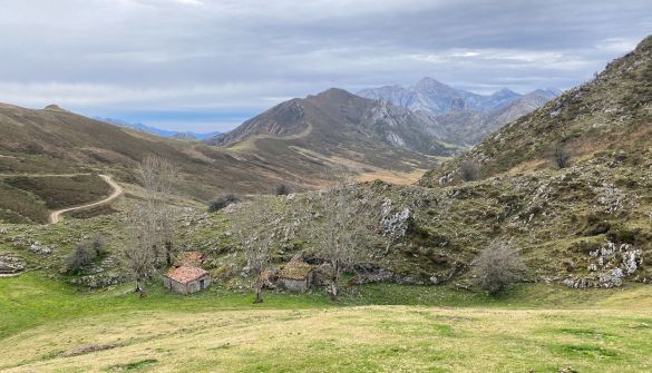 усадьба в Cangas de Onís, Concejo Cangas de Onís, продажа