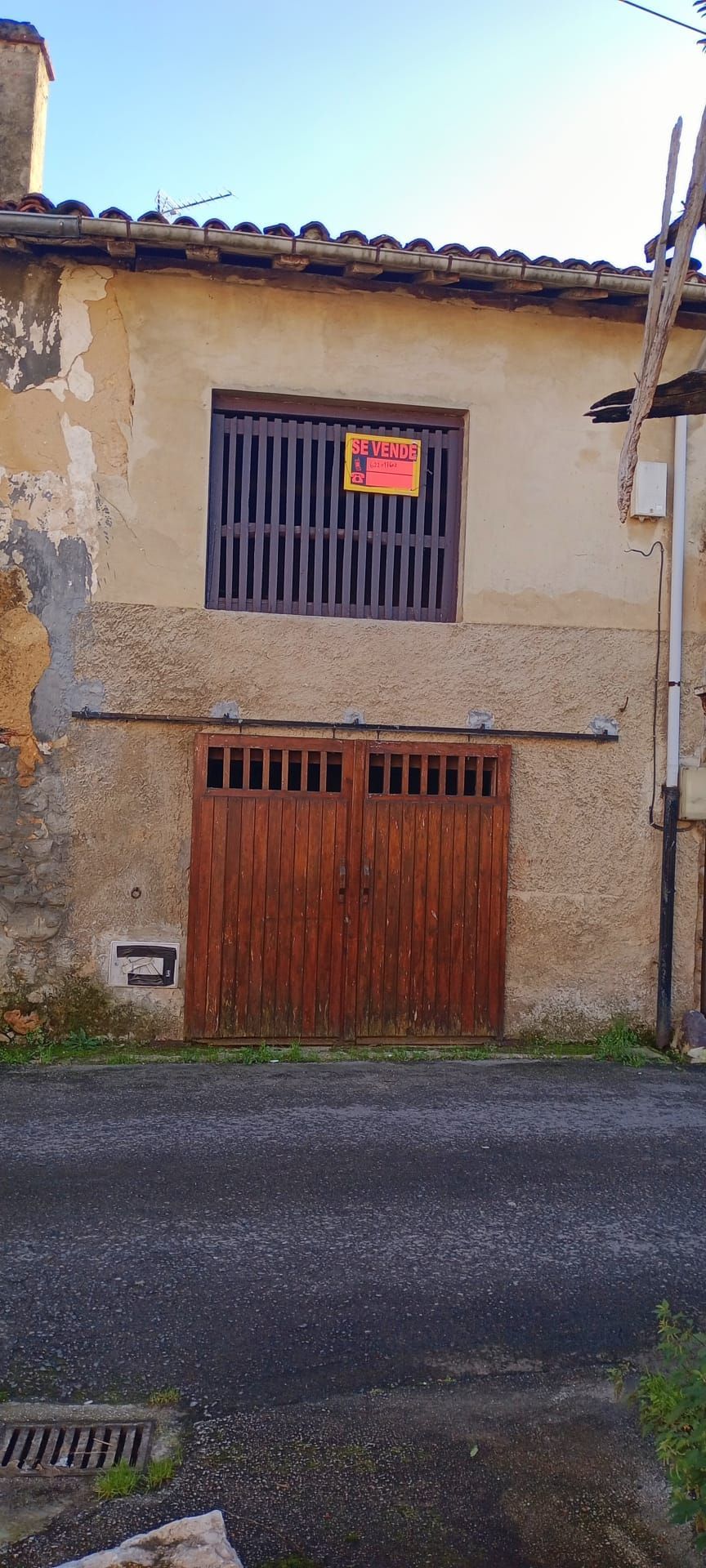 Villa in Mestas de Con, for sale