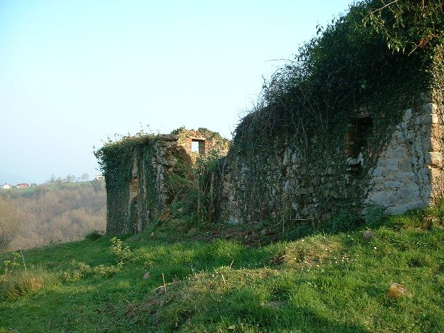Villa in Parres, Parres, te koop