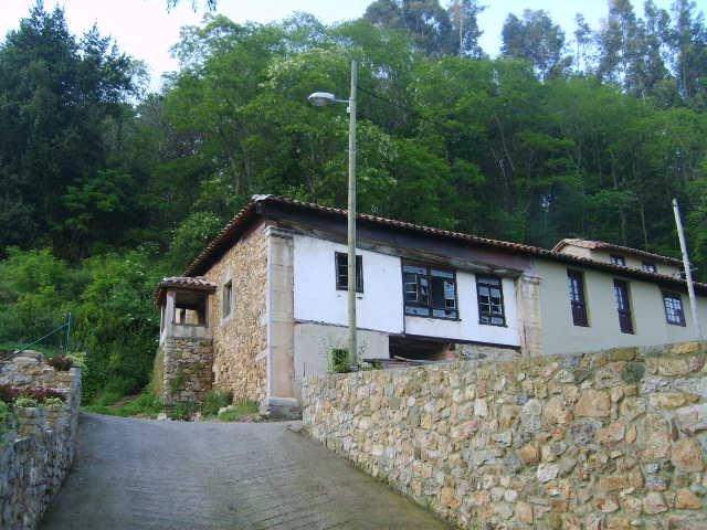 Villa in Parres, Parres, te koop