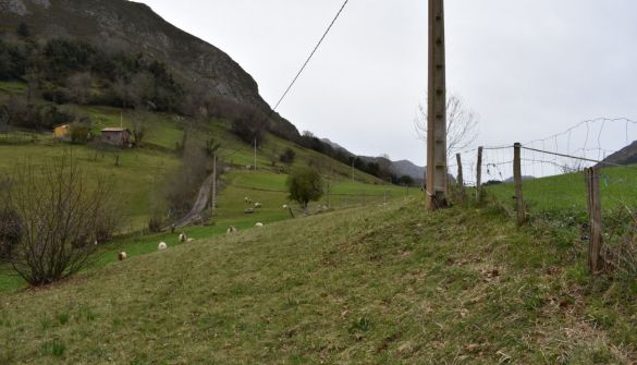 Lote em Cangas de Onís, Oriente - Cangas de Onís, venda