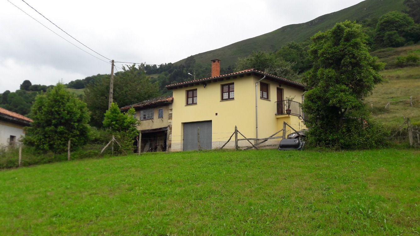 Villa in Parres, Concejo de Parres, te koop