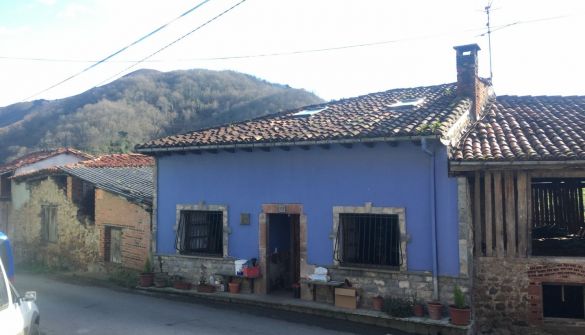 Вилла в Cangas de Onís, Concejo de Cangas de Onís -, продажа