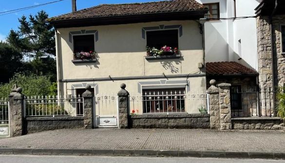 Enebolig i Cangas de Onís, salg