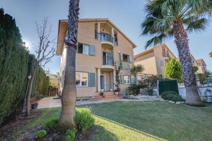 Villa à Alicante, location