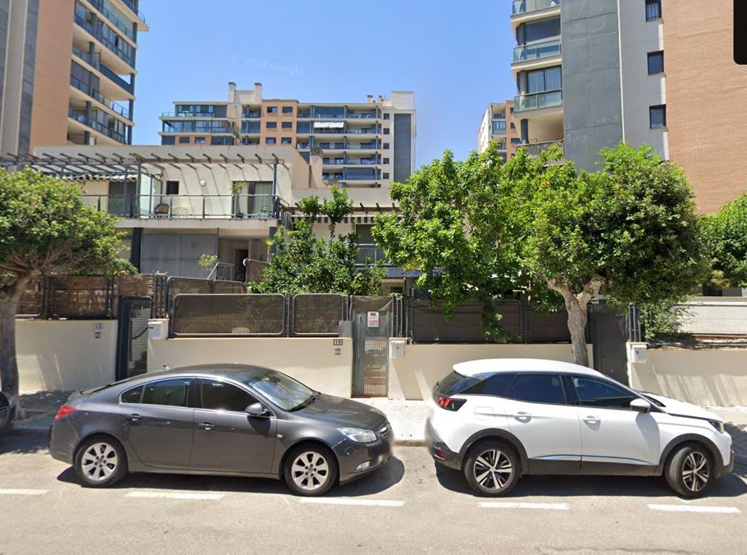 Дом из ряда жилого комплекса в Villajoyosa, продажа