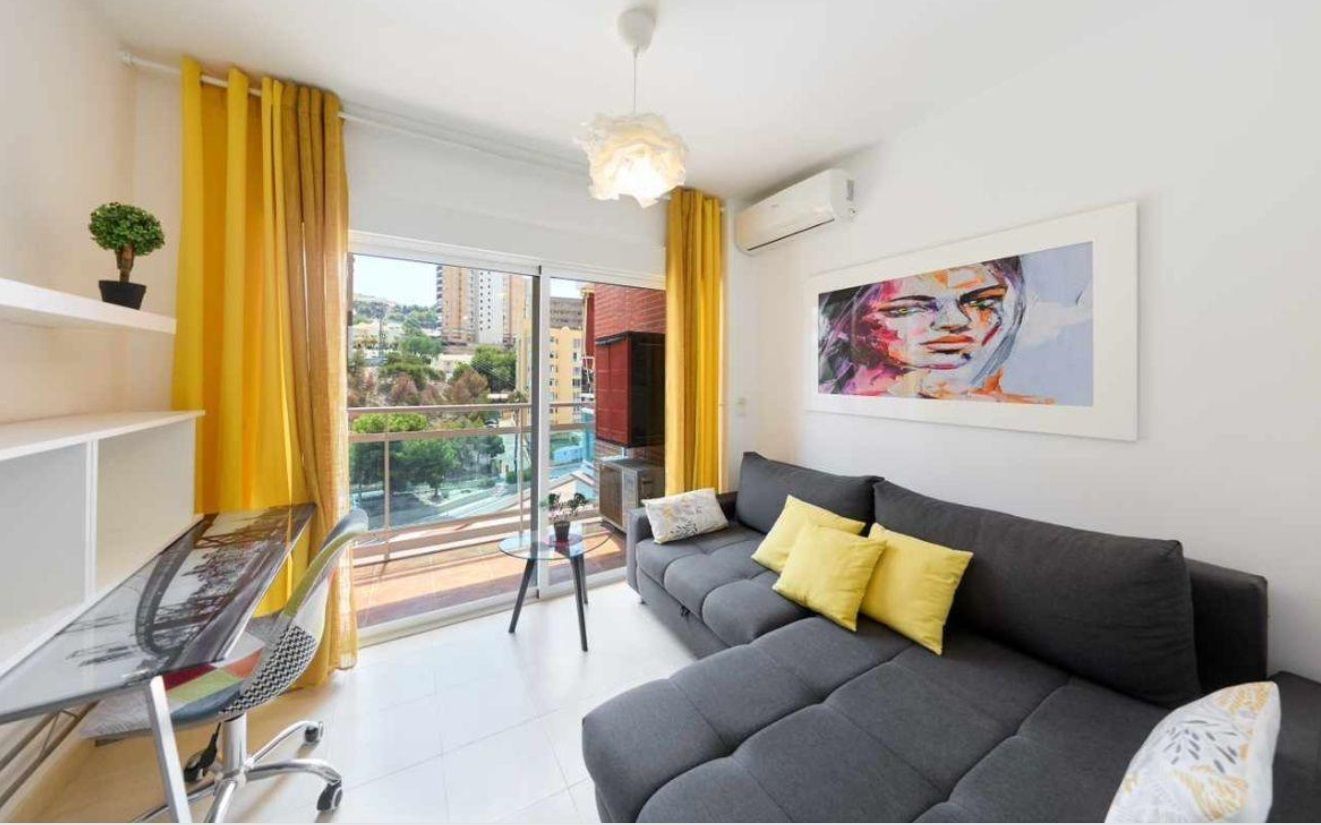 Апартамент в Villajoyosa, продажа