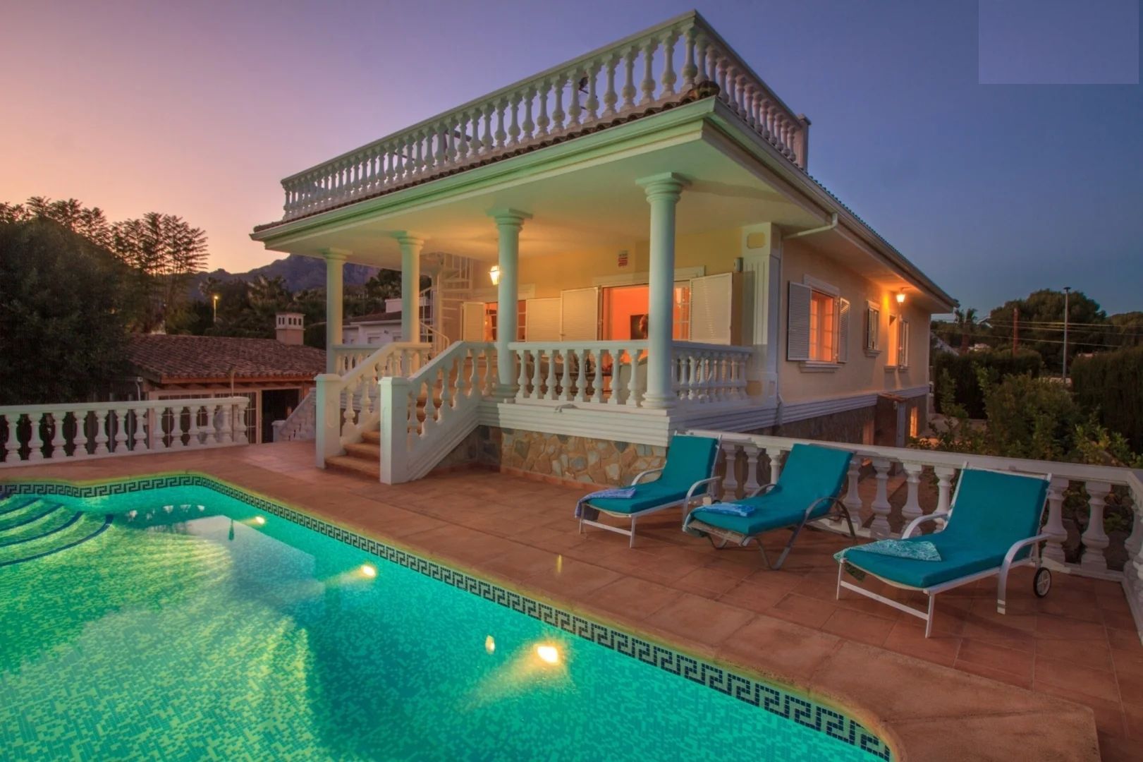 Villa in Alfaz del Pi / l'Alfàs del Pi, te koop