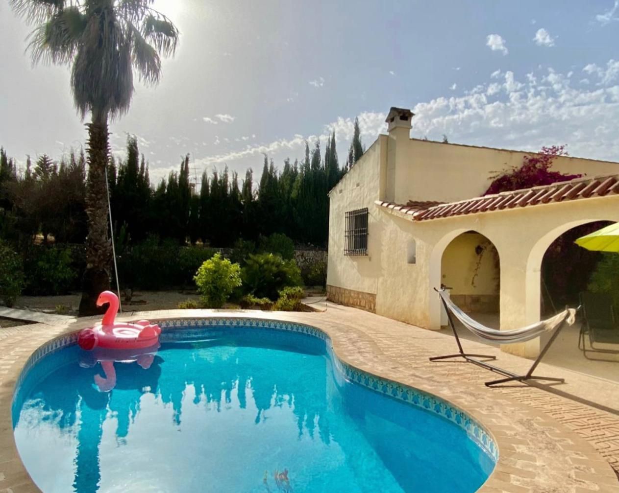 Villa in Alfaz del Pi / l'Alfàs del Pi, te koop