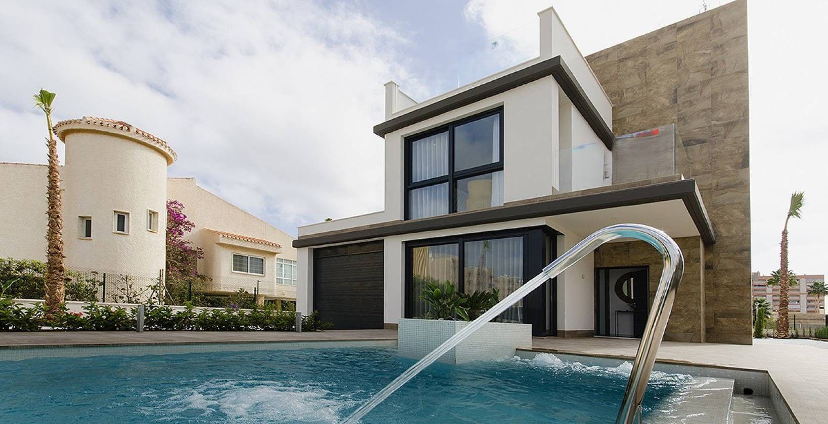 Villa in Dehesa de Campoamor, Dehesa de Campoamor, te koop