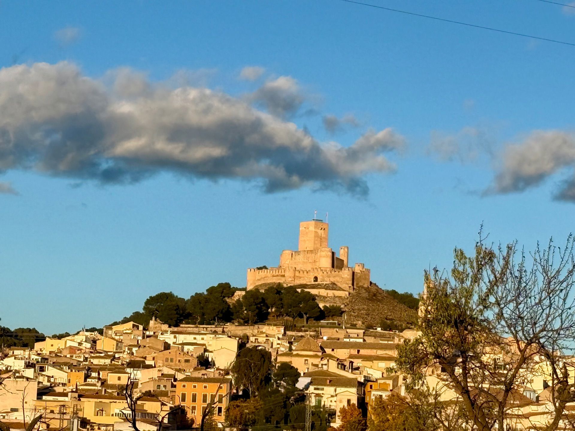 Casa de pueblo en Biar, venta