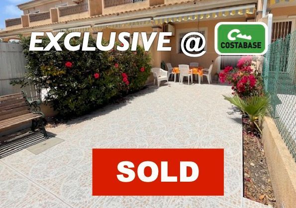 Kaksikerroksinen Huoneisto sijainti Torre de la Horadada, Torre de la Horadada, myynti