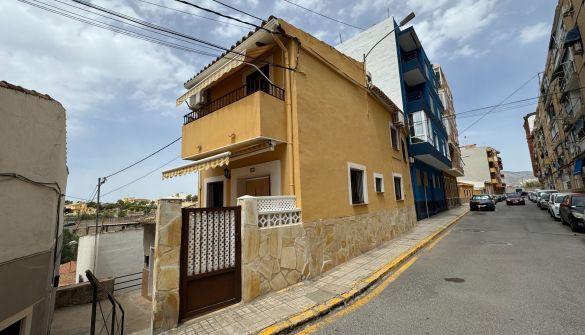 Apartment in Villajoyosa, Centro, for sale