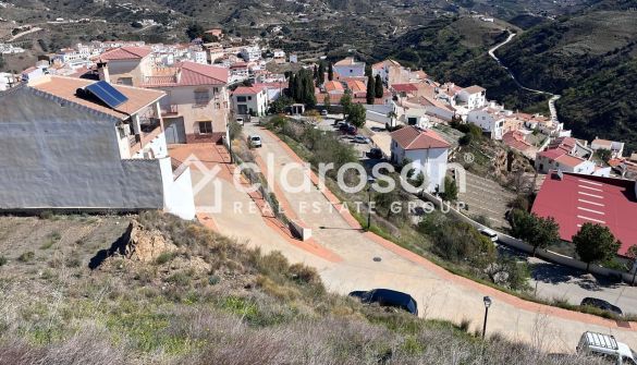 Terreno urbano em Almáchar, venda