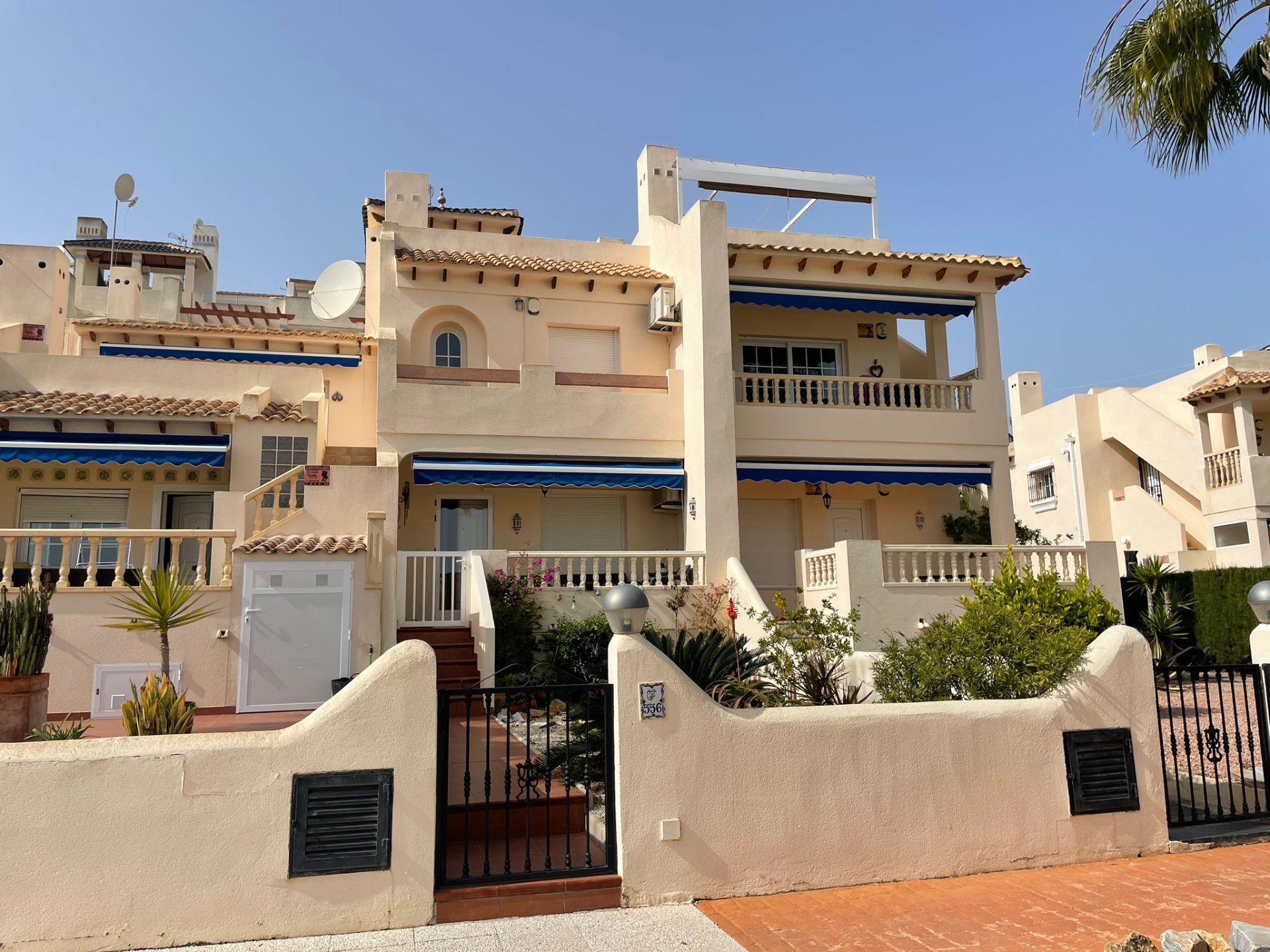 Town House in Villamartin, Las Ramblas, for rent