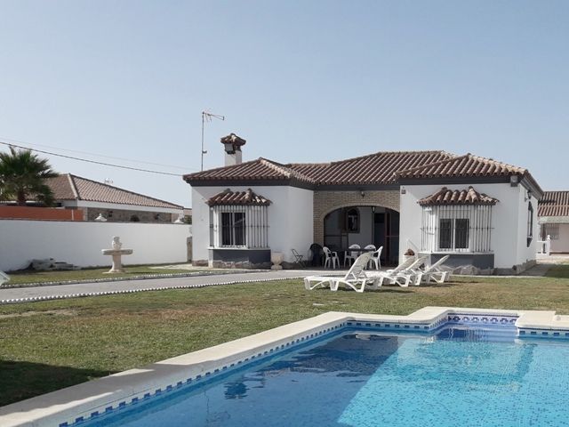 Casa / Chalet en Chiclana de la Frontera, venta