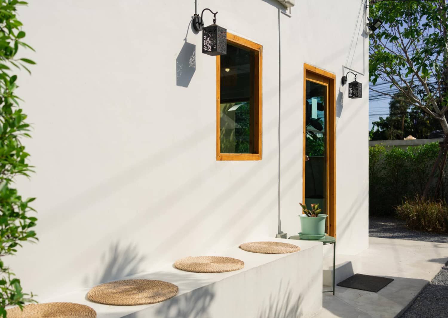 fachada-moderna-blanca.jpg