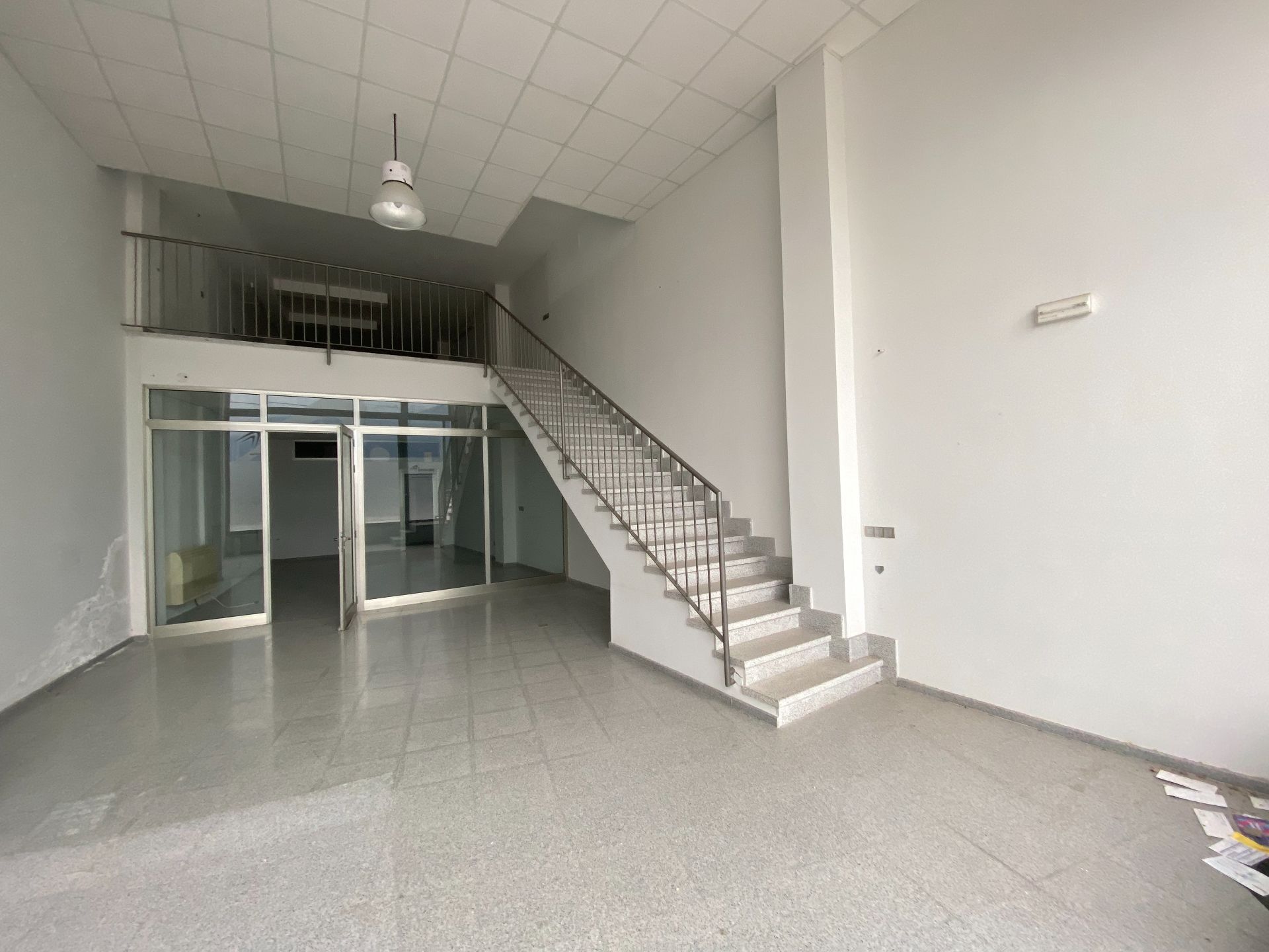 Local comercial en Alcoy, EL CAMI, alquiler