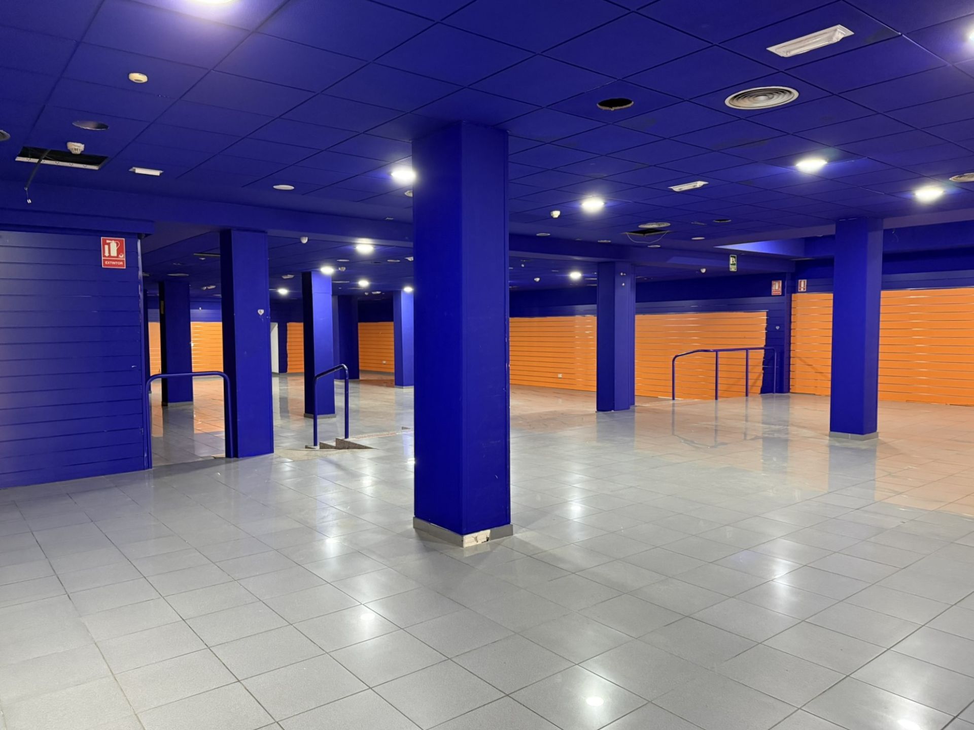 Local comercial a Alcoy, ENSANCHE, en venda