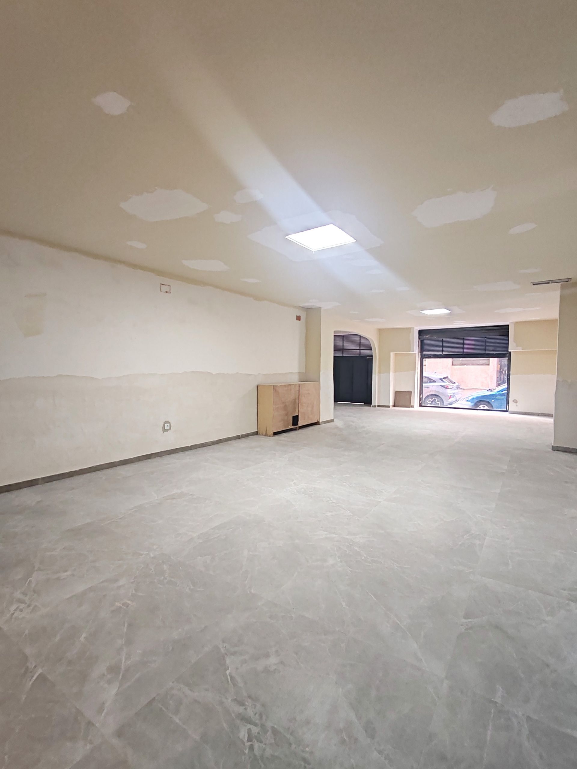 Local comercial a Alcoy, ENSANCHE, lloguer amb opció a compra