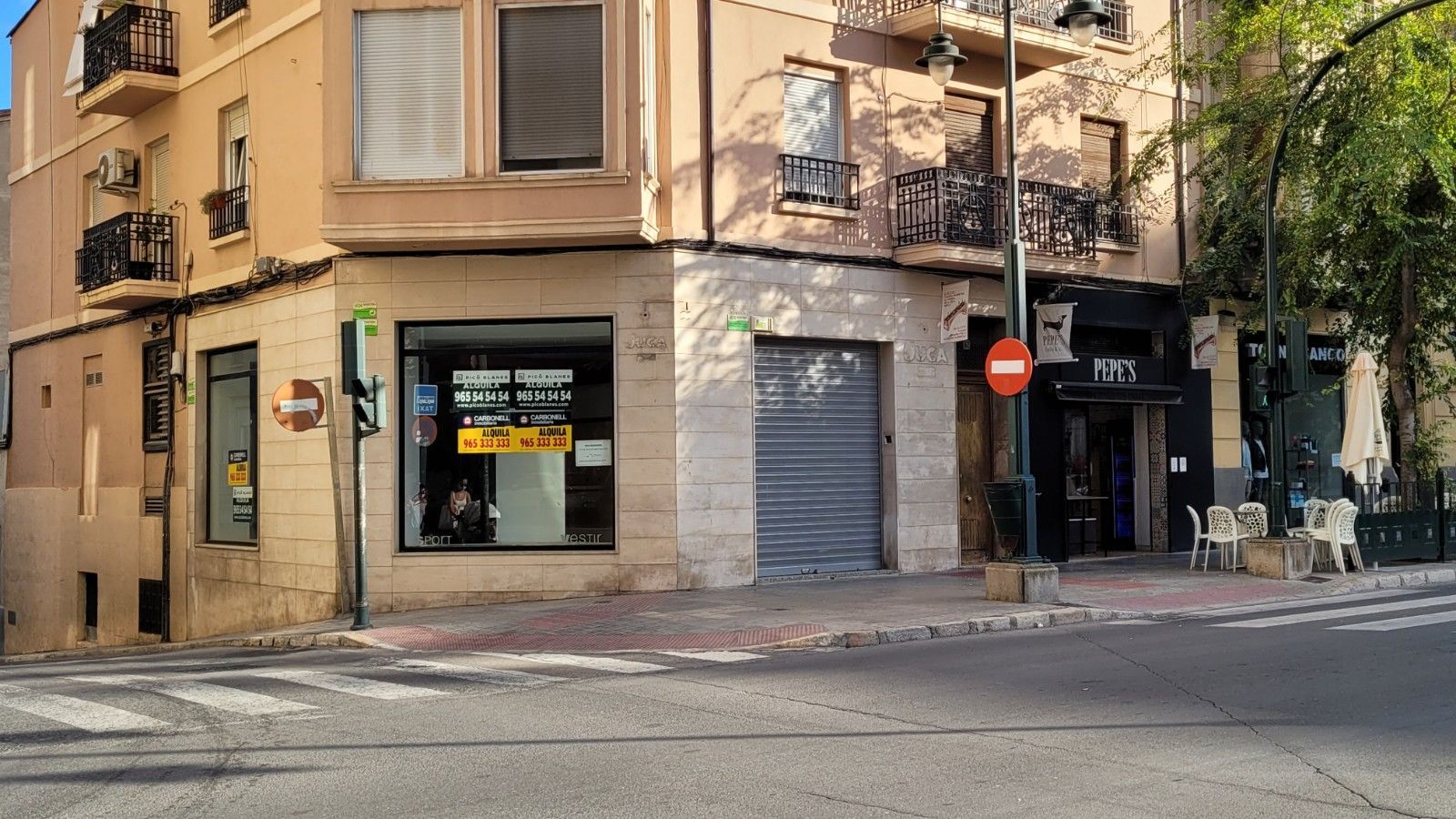 Local comercial en Alcoy, ENSANCHE, alquiler