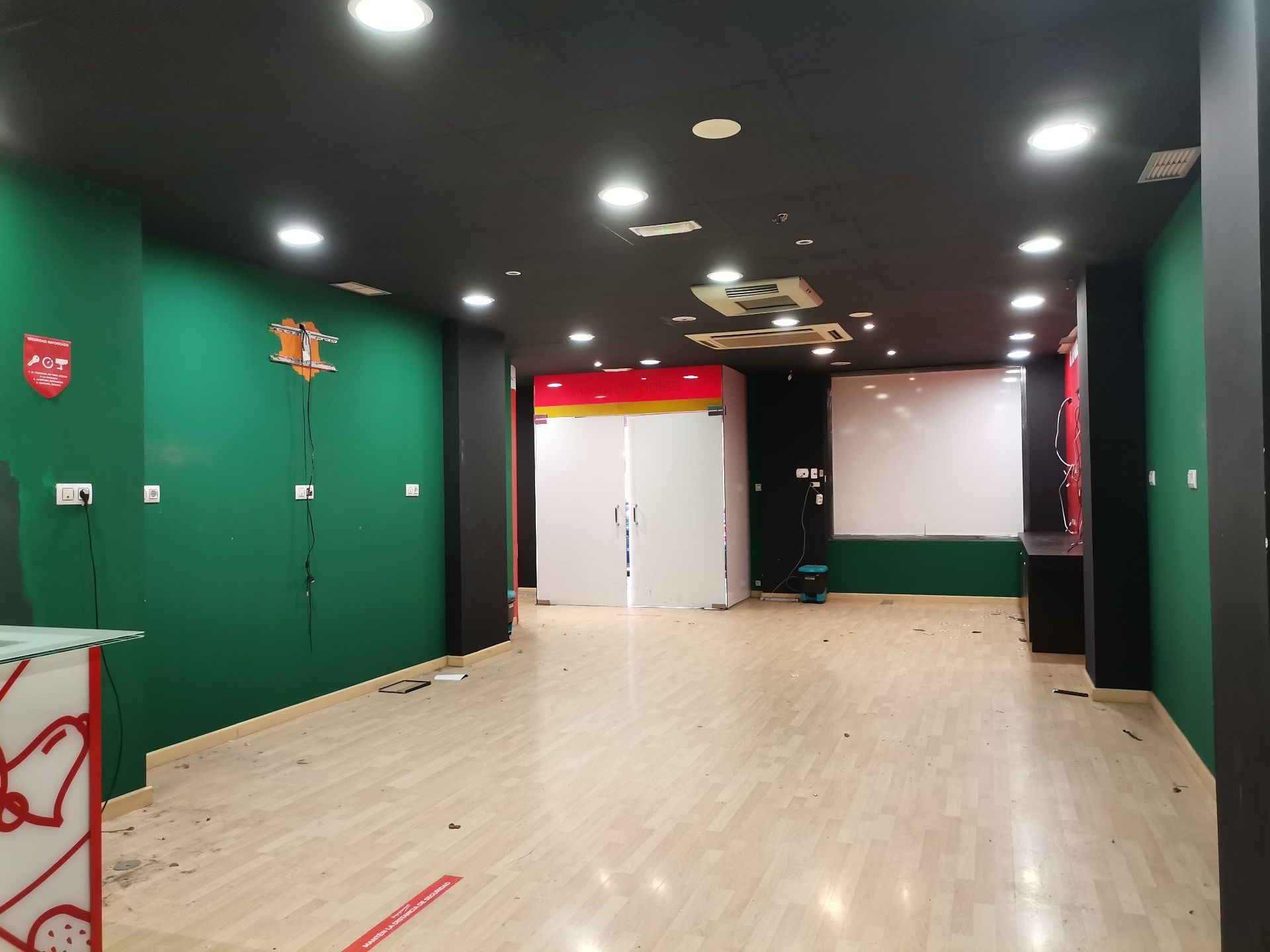 Local comercial en Alcoy, SANTA ROSA, alquiler