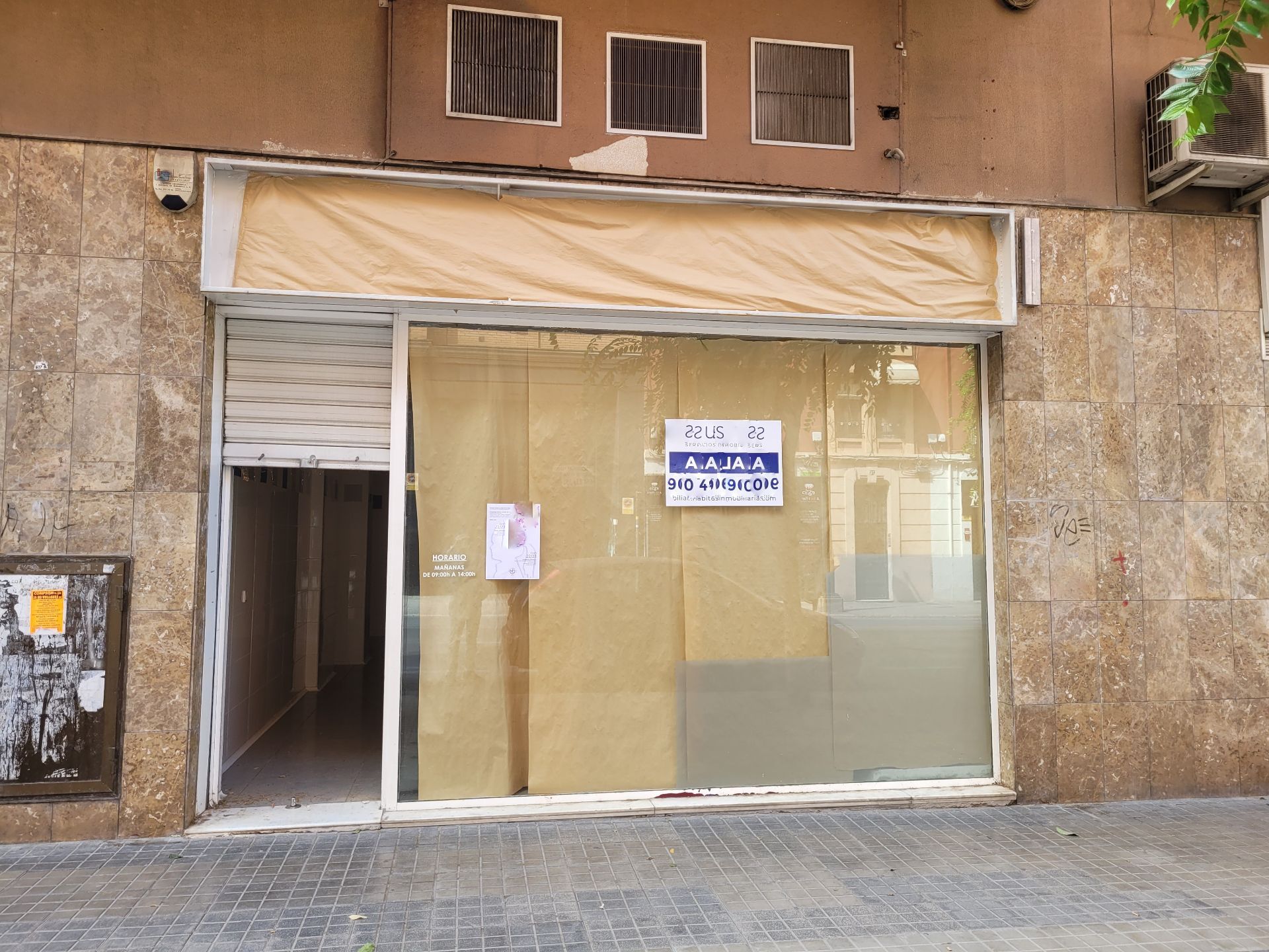 Commercial property in Alcoy, ENSANCHE, for rent