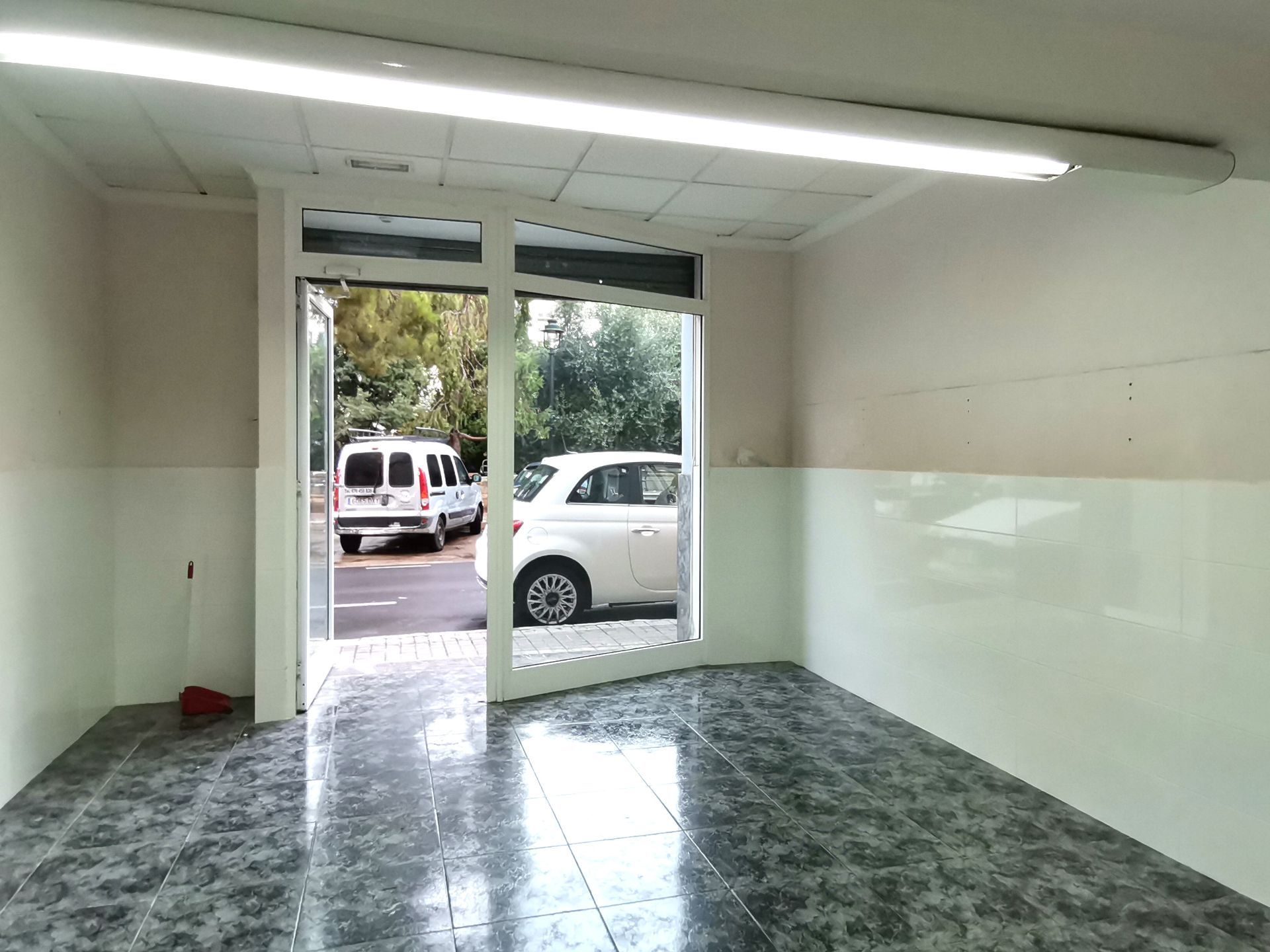 Local comercial en Alcoy, ENSANCHE, alquiler