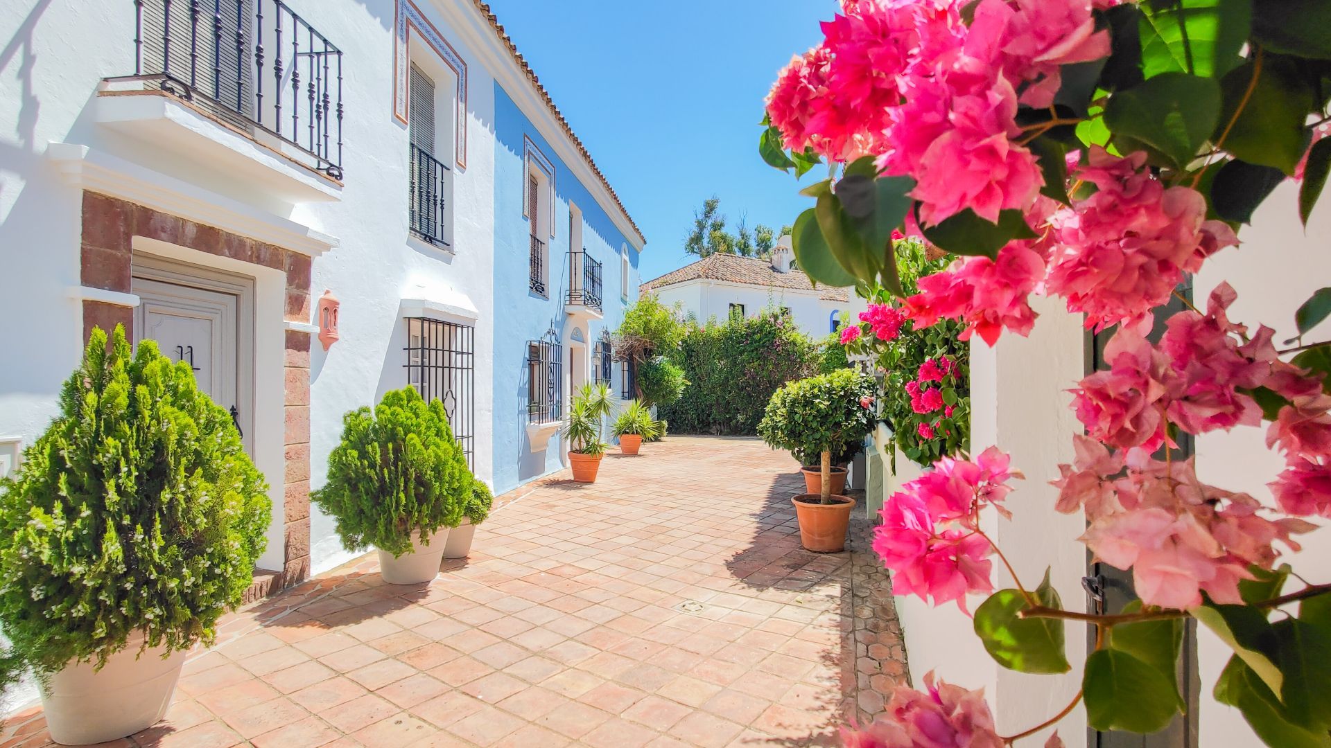 Casa adosada en Marbella, Guadalmina Baja, venta
