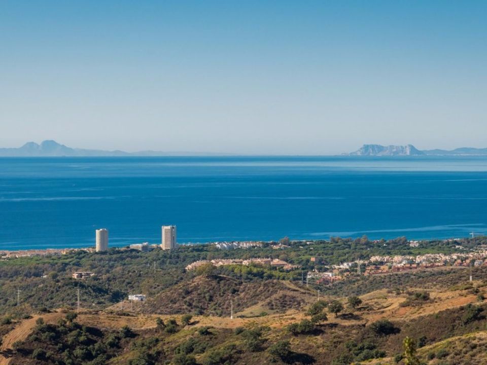 Apartment in Marbella, La Mairena, for sale