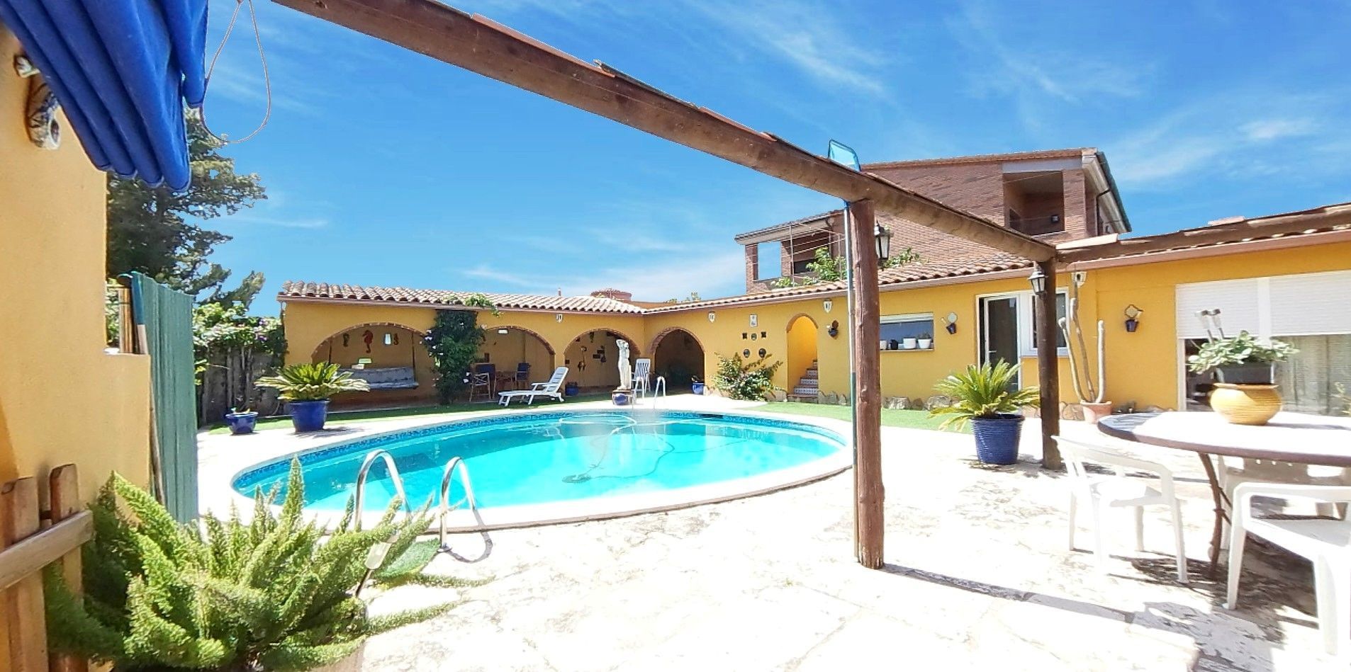 Casa / Xalet a Viladamat, en venda
