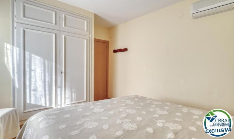 Apartamento en venta en Roses zona Puig Rom