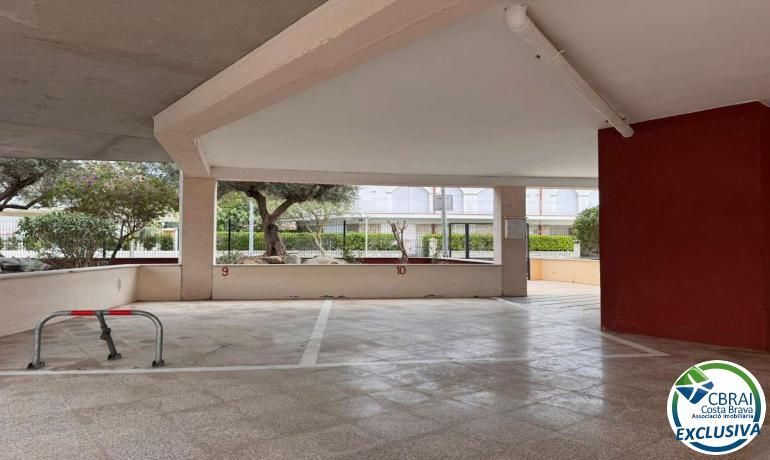 Garage / Parking à Roses, Santa Margarida, vente