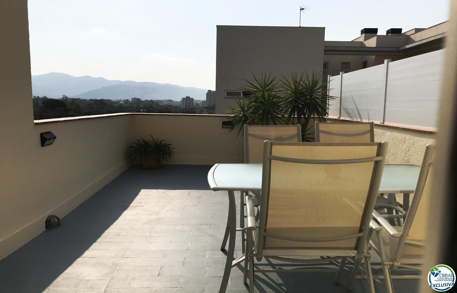 Apartament a Roses, Santa Margarida, en venda