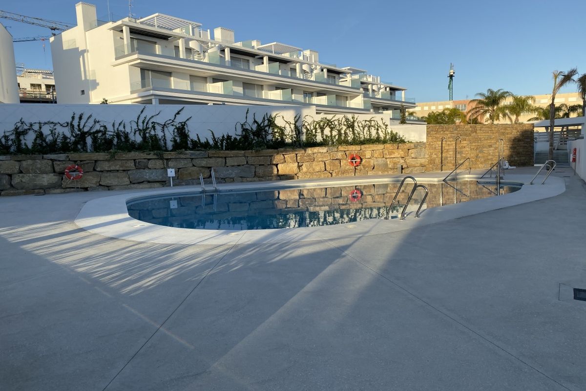 Ático en Estepona, venta