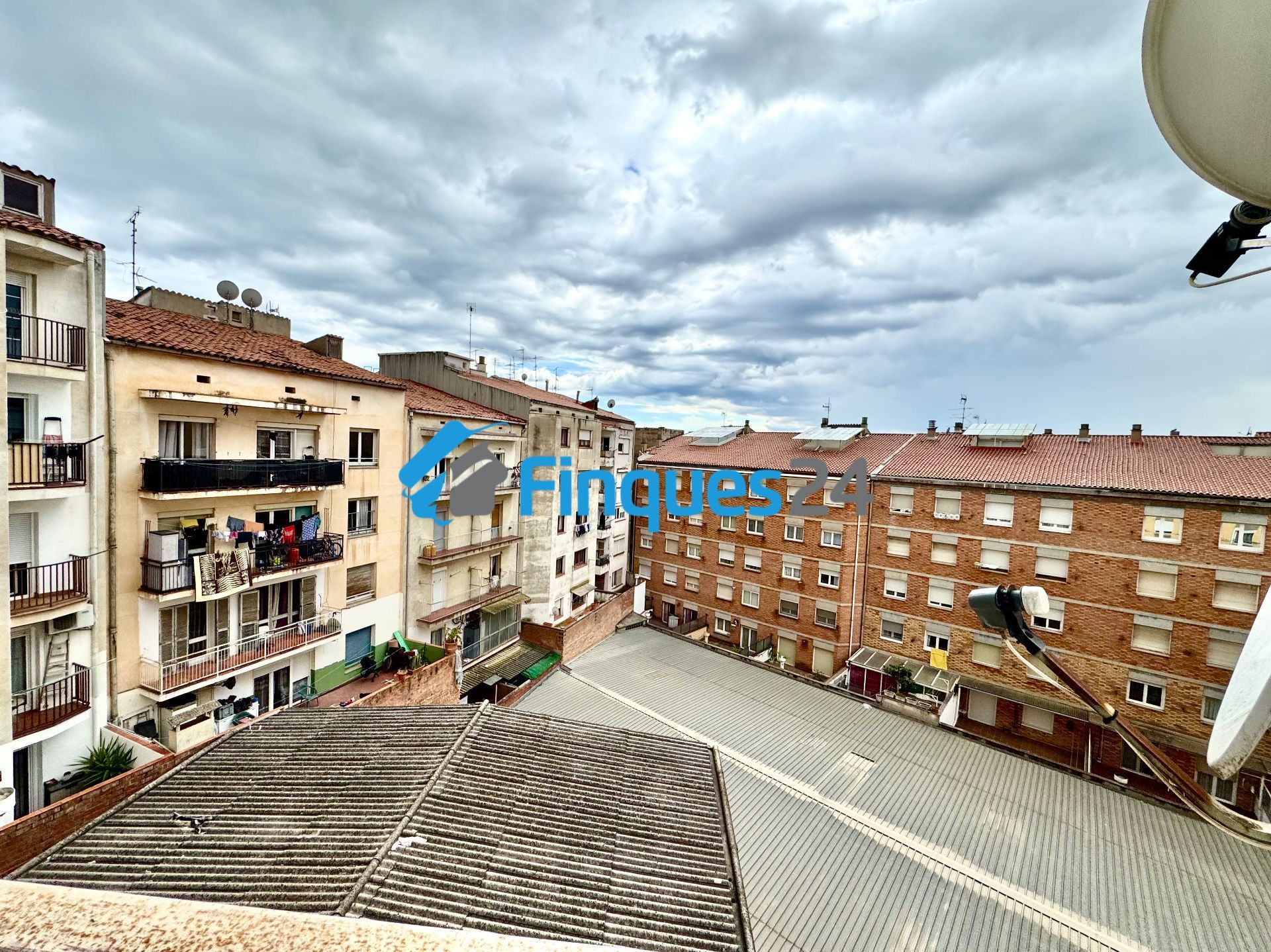 Flat in Manresa, Plaça Catalunya, te koop
