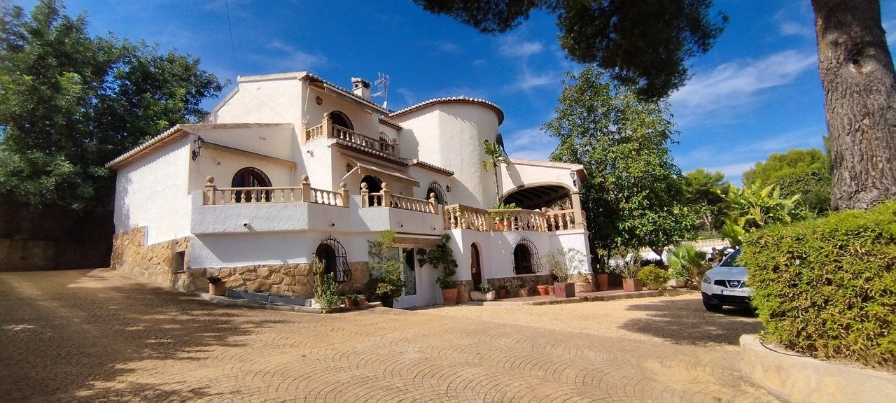 Villa De Lujo in Javea