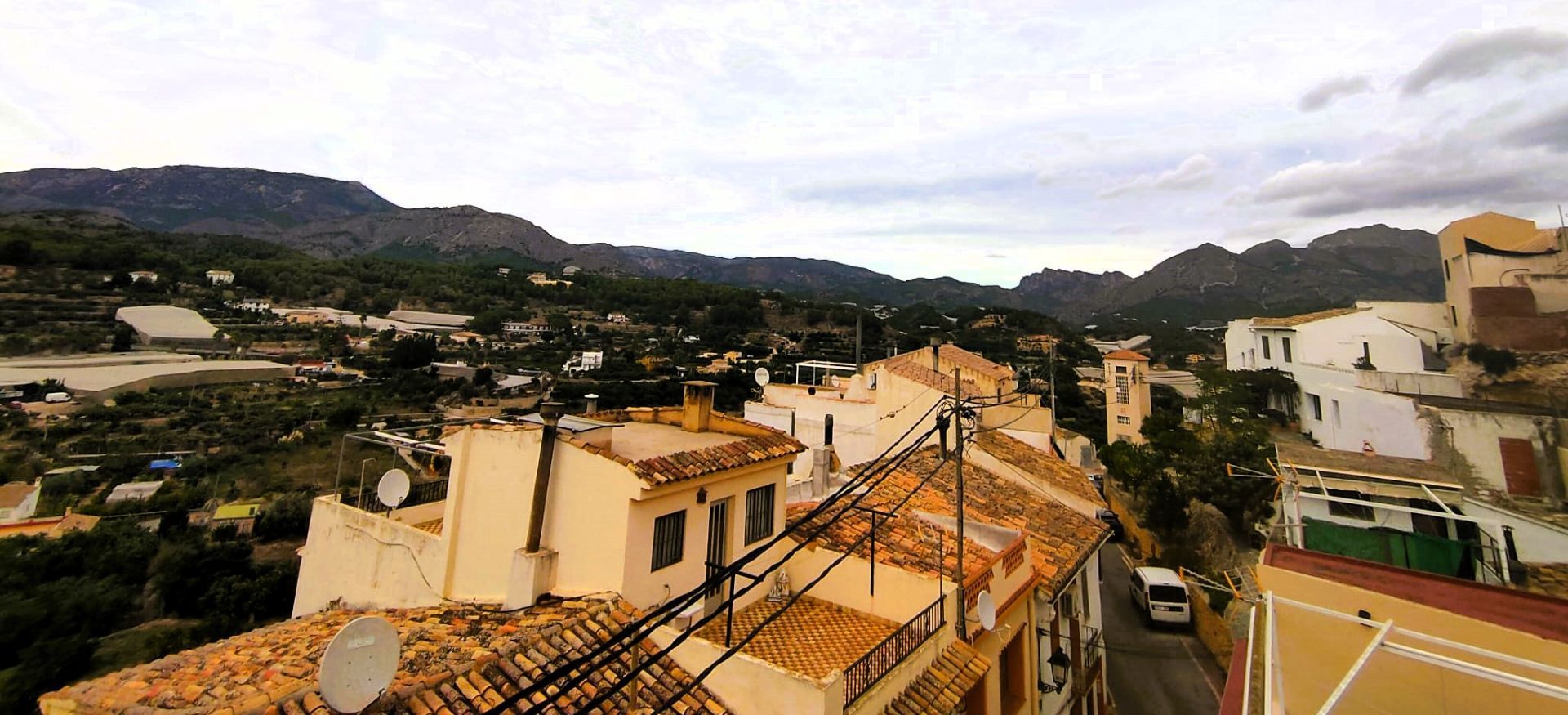 Casa De Pueblo in Polop De La Marina