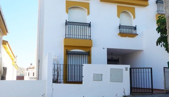 Terraced House in Gualchos, for sale