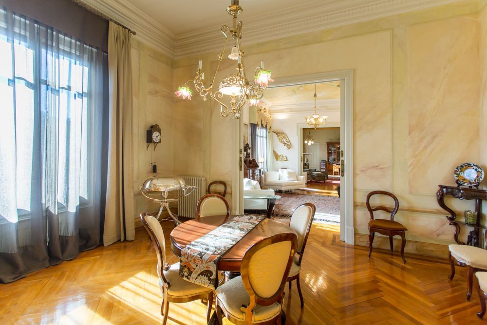 Apartment in Barcelona, for sale