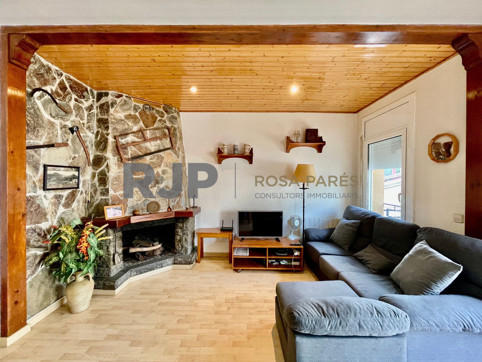Piso en Centelles, venta