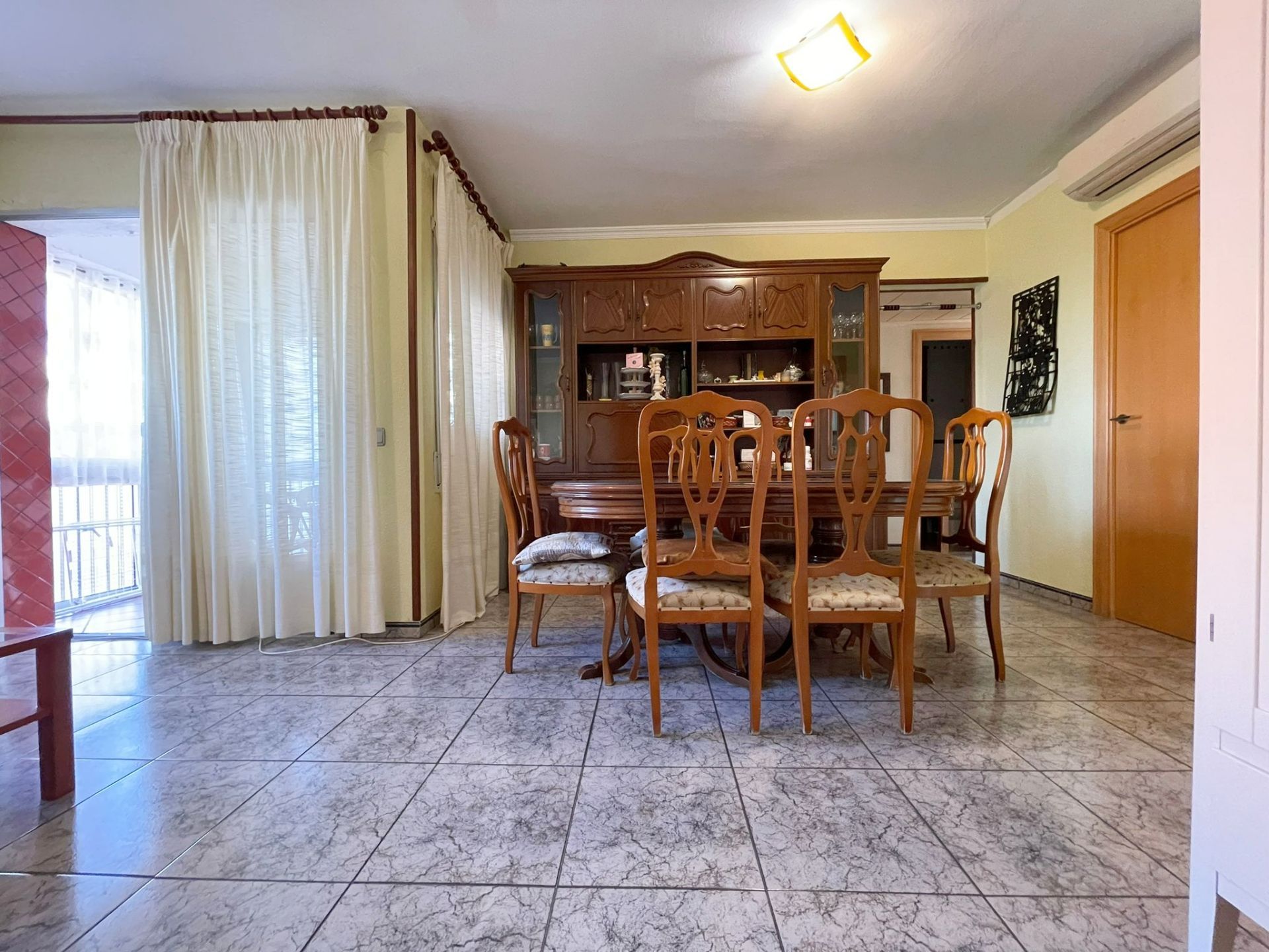 Piso en L'Hospitalet de l'Infant, venta