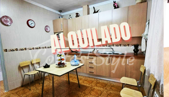 Town House in Tomelloso, DOÑA CRISANTA, for rent