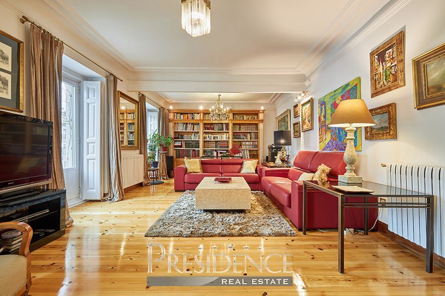 Piso en Madrid, JUSTICIA - CORTES, venta