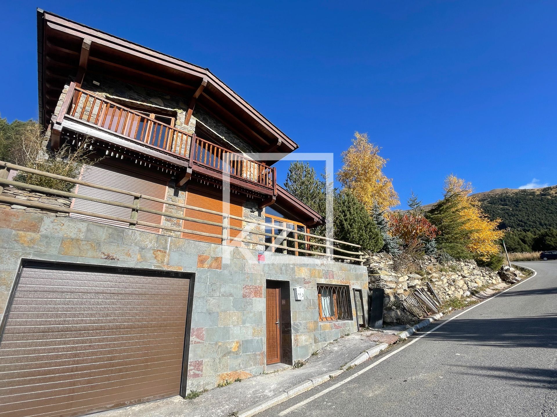 Villa in Canillo, for sale