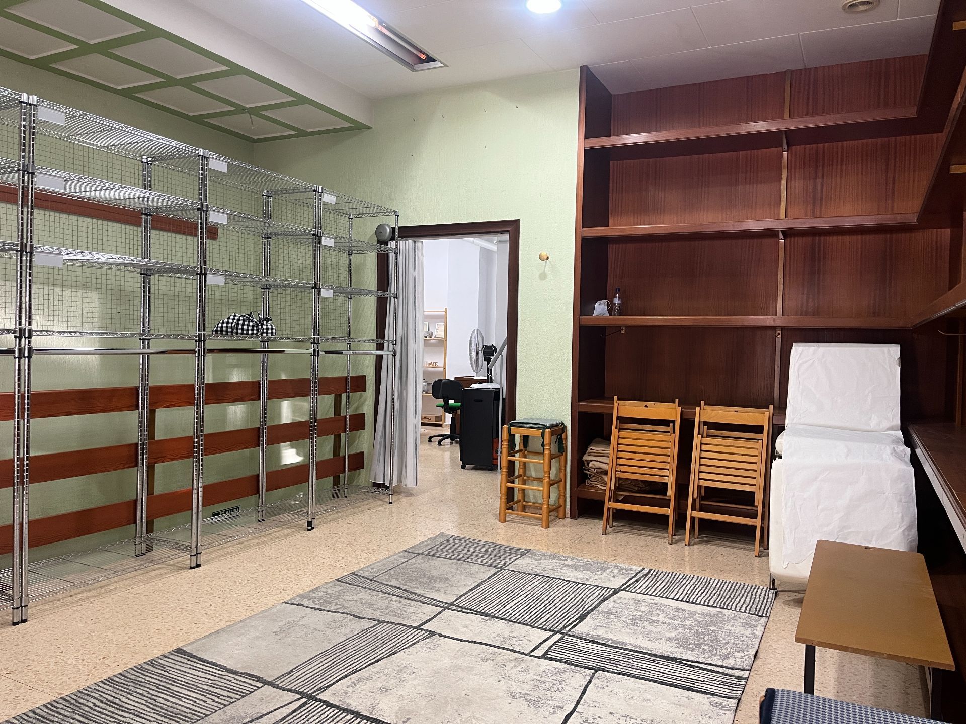 Commercial property in Ontinyent, San José, for rent
