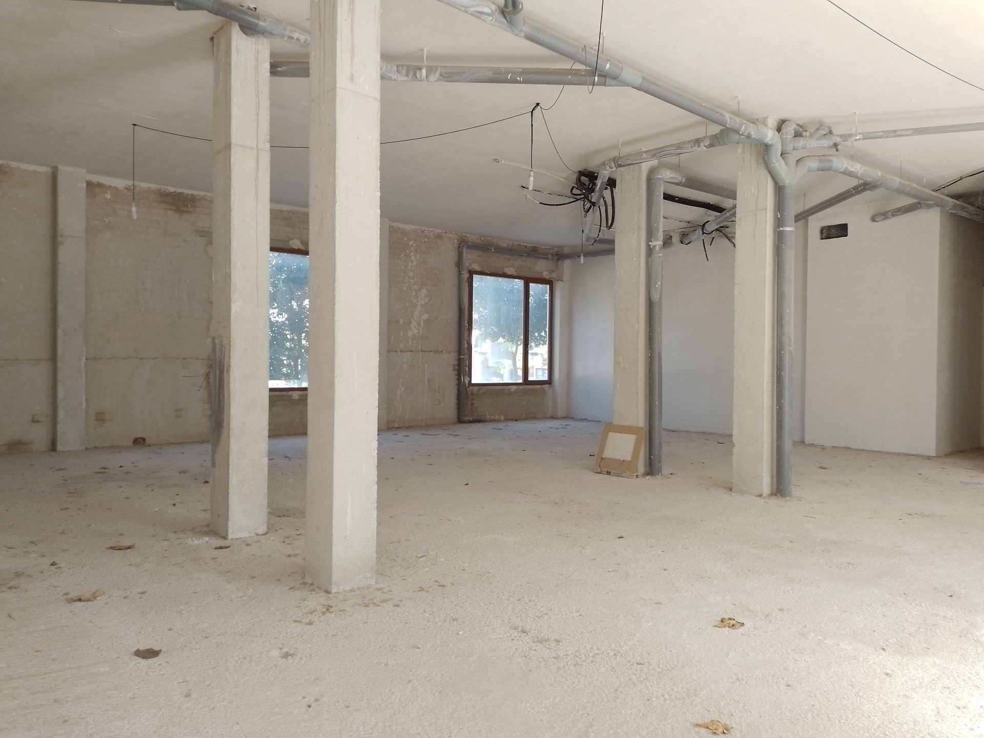 Commerciële Ruimte in Ontinyent, San José, te huur