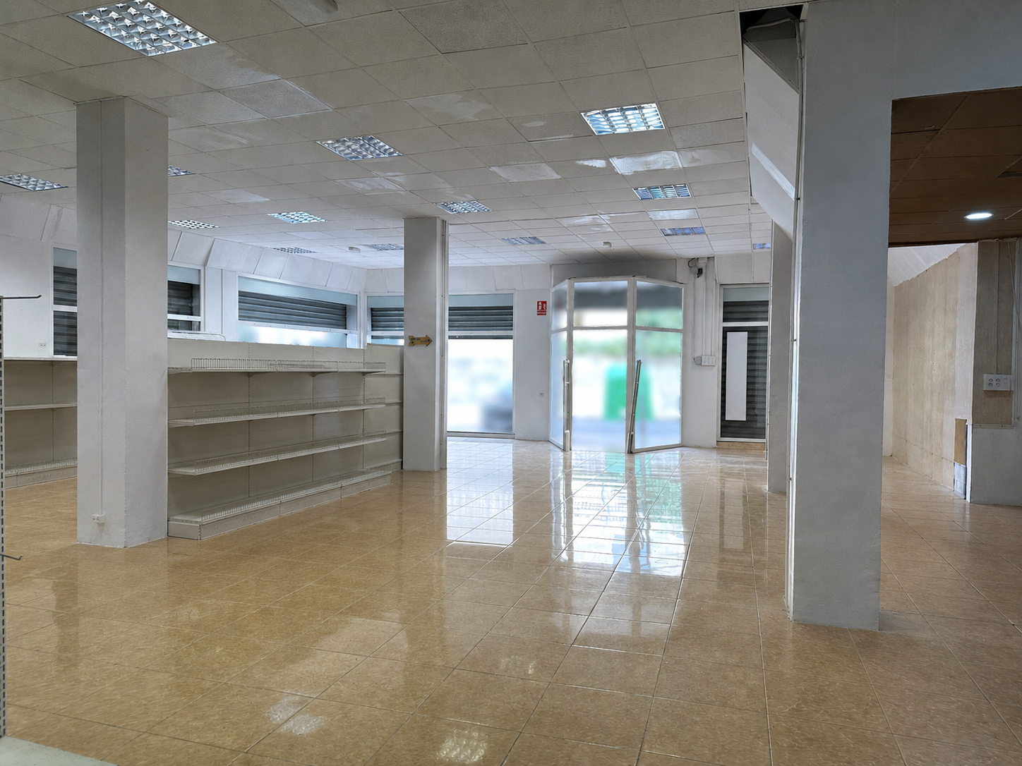 Local comercial en Ontinyent, San José, alquiler