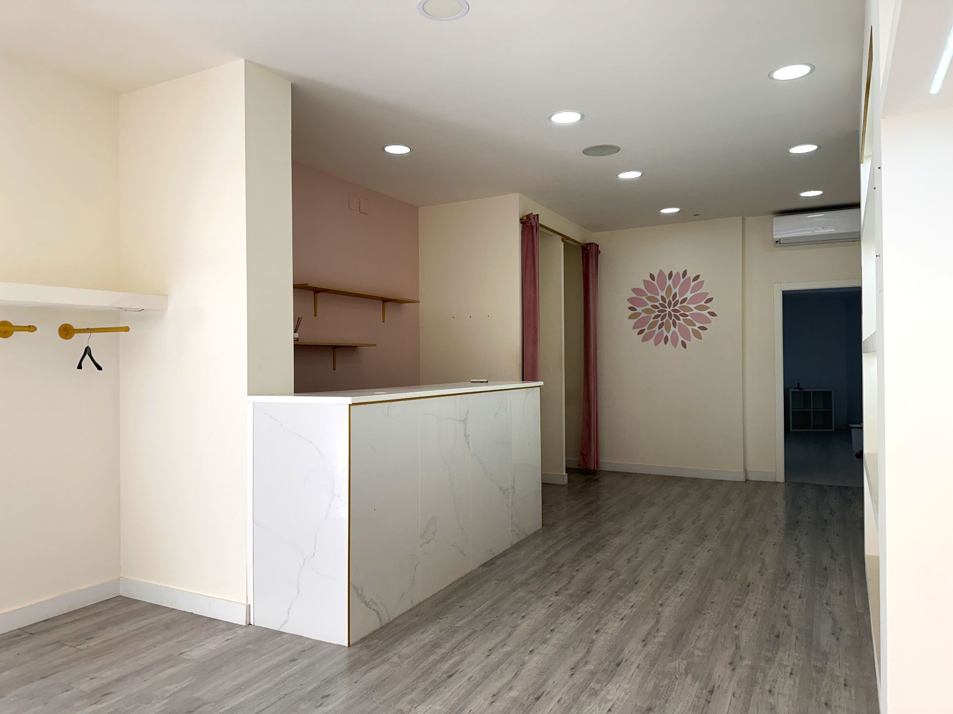Local comercial en Ontinyent, San José, alquiler