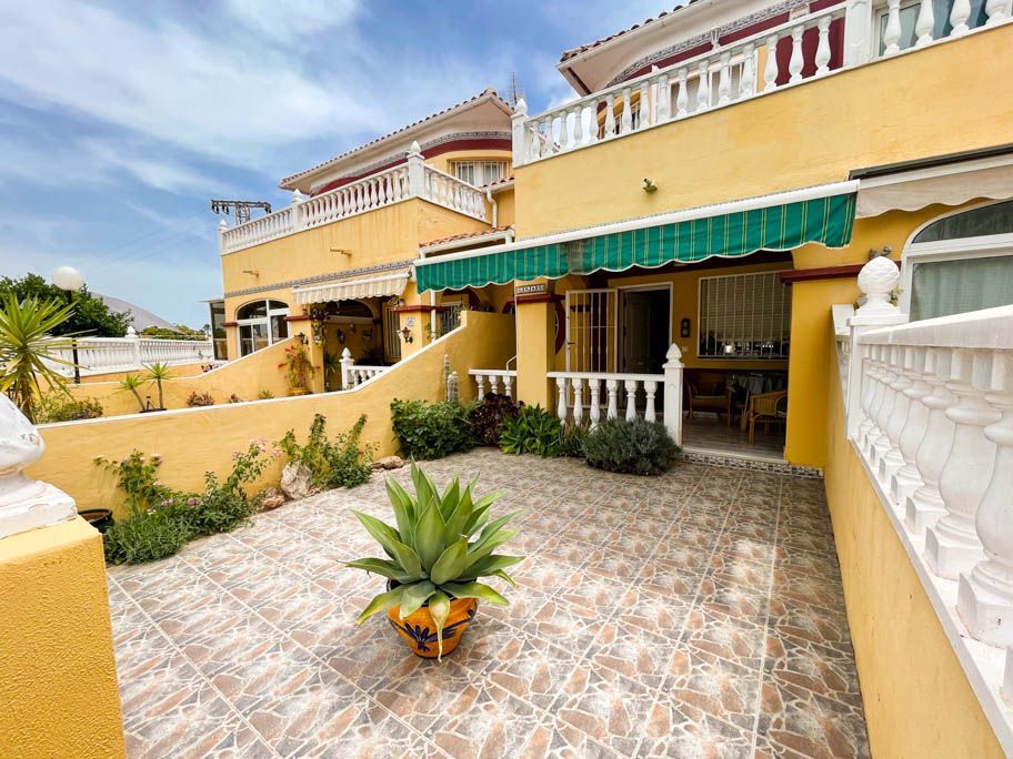 Bungalow en Torrevieja, Urb. Macarena, venta